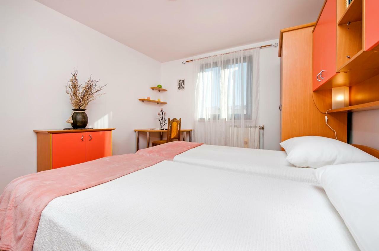 Apartment Nika روفينج المظهر الخارجي الصورة